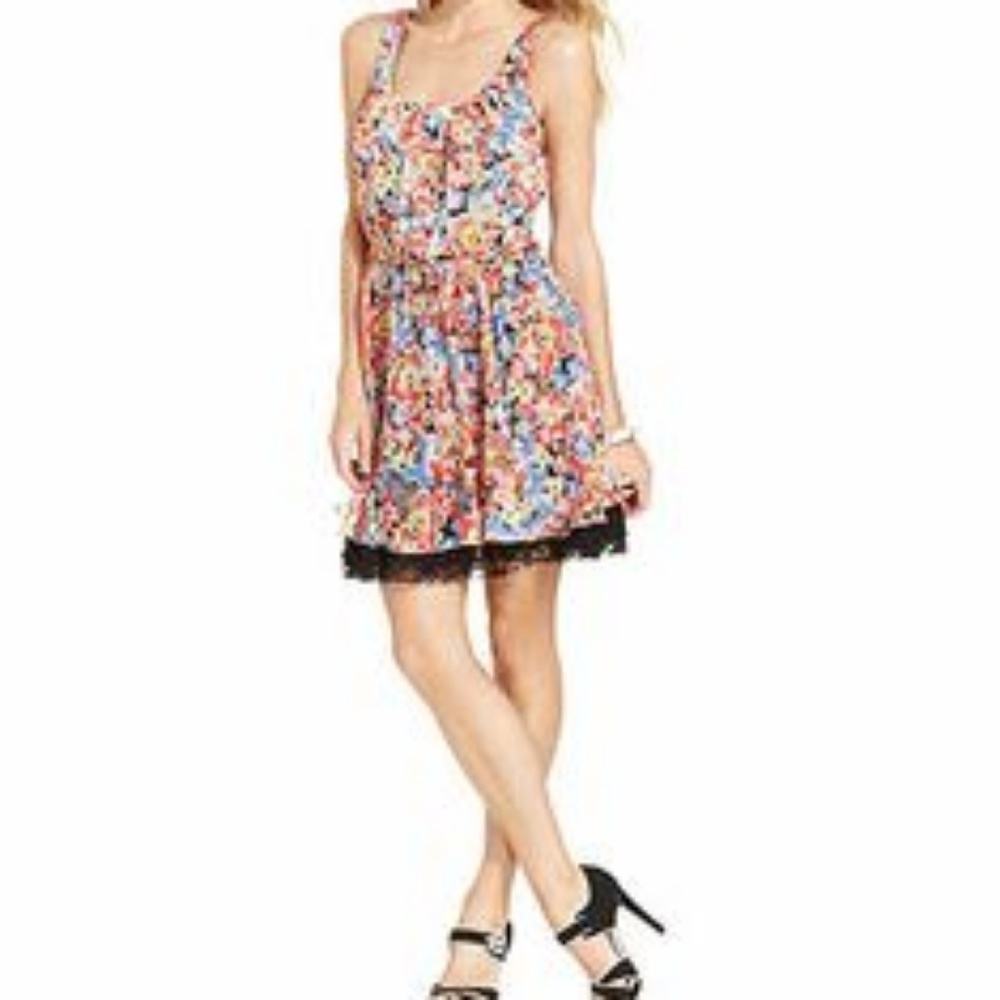 BETSEY JOHNSON BLOUSON TEA LENGTH DRESS - Picture 3 of 8